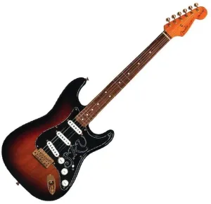 Fender Stevie Ray Vaughan Stratocaster PF 3-Tone Sunburst #1615