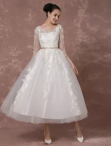 Vestido de novia encaje de línea A con escote ovalado sin tirantes Botones con 1/2 manga hasta la pantorrilla Jardín