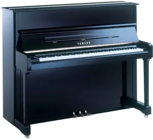 Yamaha P 121 M Polished Ebony Piano